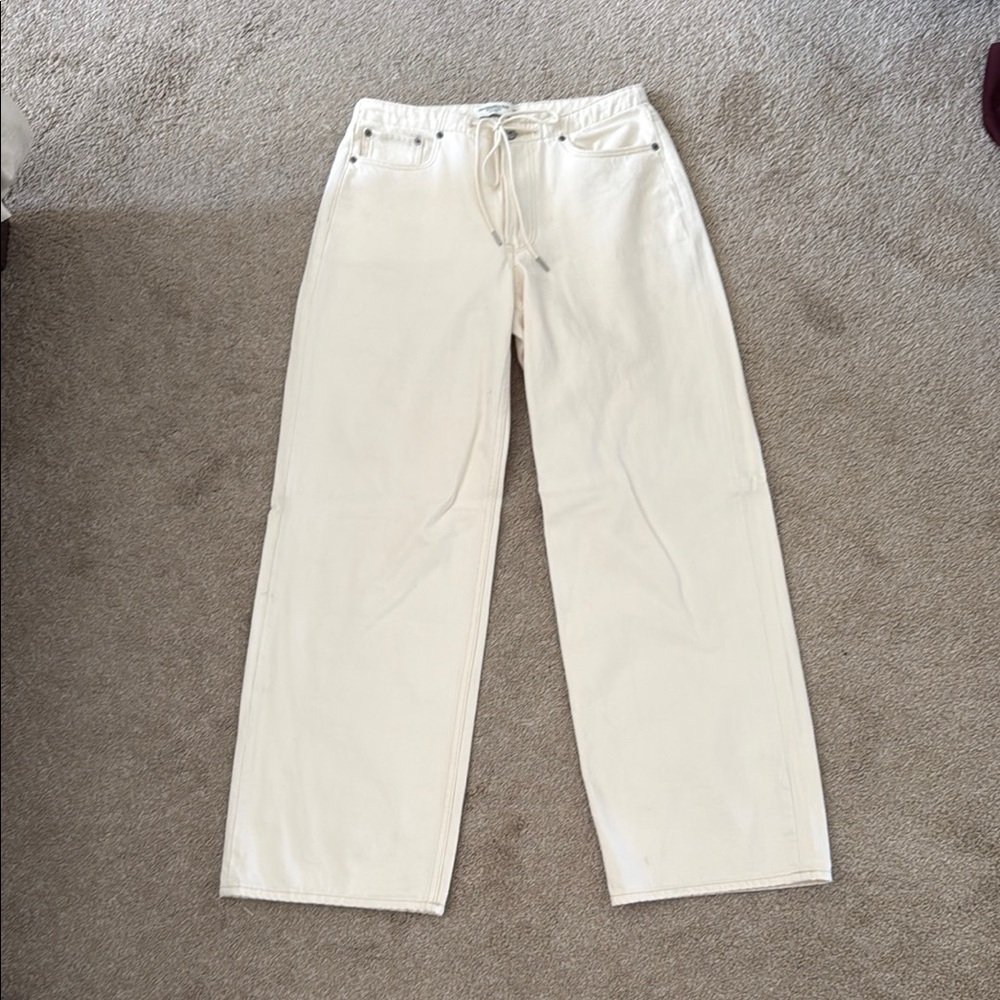 Abercrombie ultra loose low rise cream drawstring jeans.